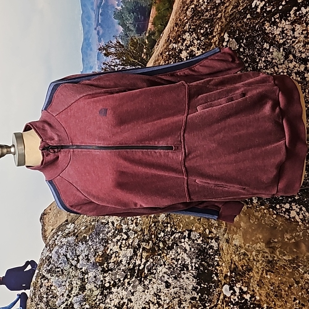 LNDR sweater